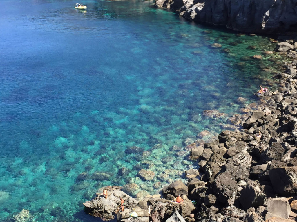 Ilha de Pantelleria: relax, amor e vinho