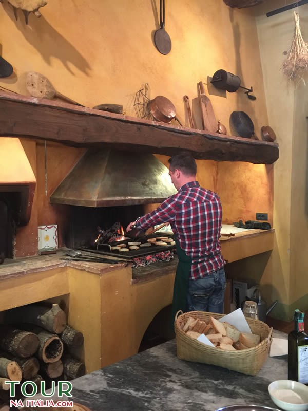 Roteiro Urbino Toscana Marche