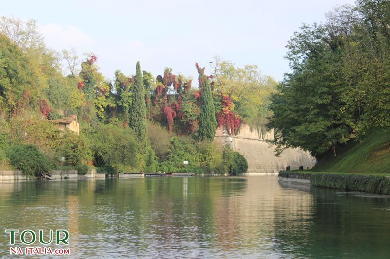 Lago de Garda - Peschiera Del Garda -Itália