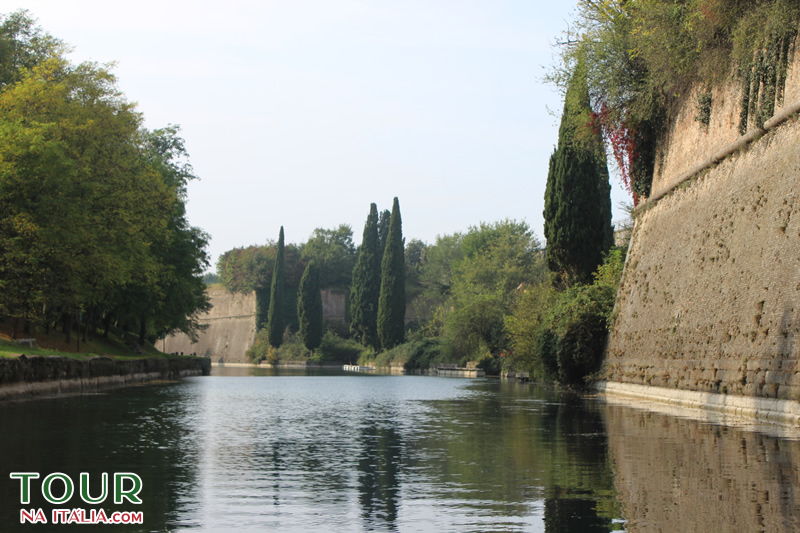 Lago de Garda - Peschiera Del Garda -Itália