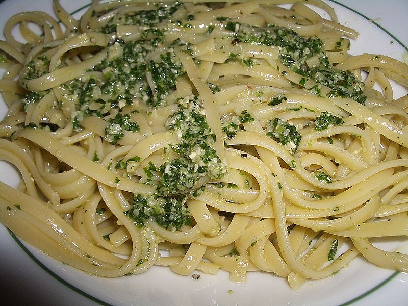 Fettuccine ao Pesto