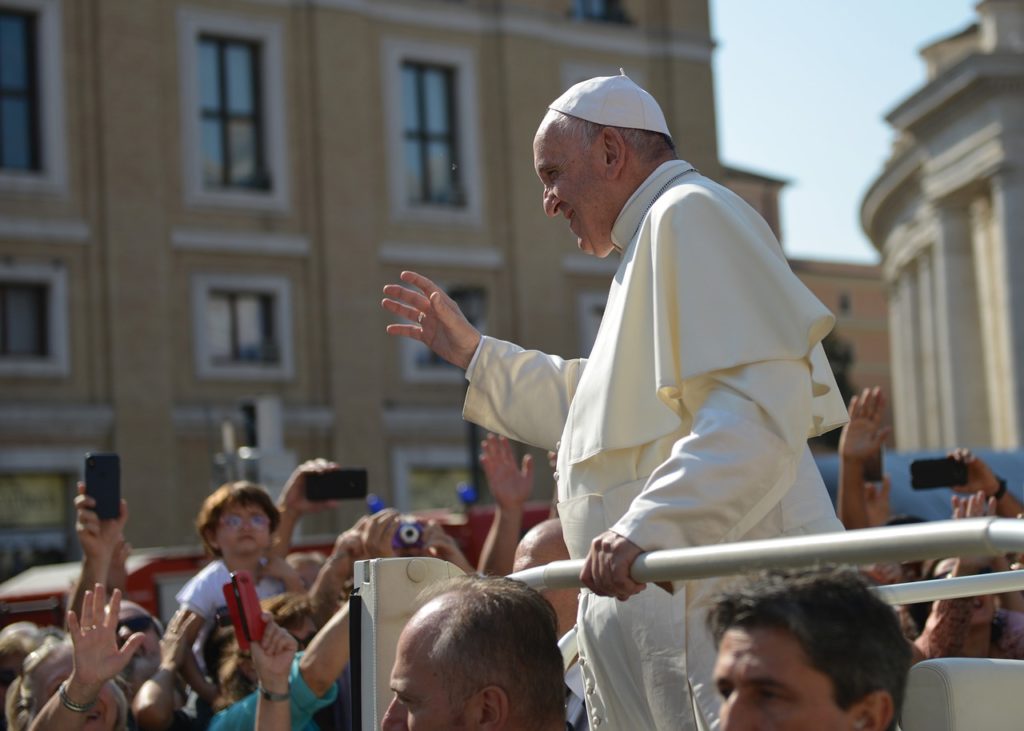 Assistência na Audiência Papal