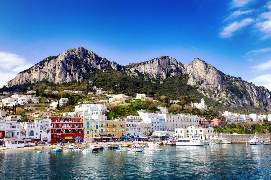 Passeio de Barco de Capri a Nerano