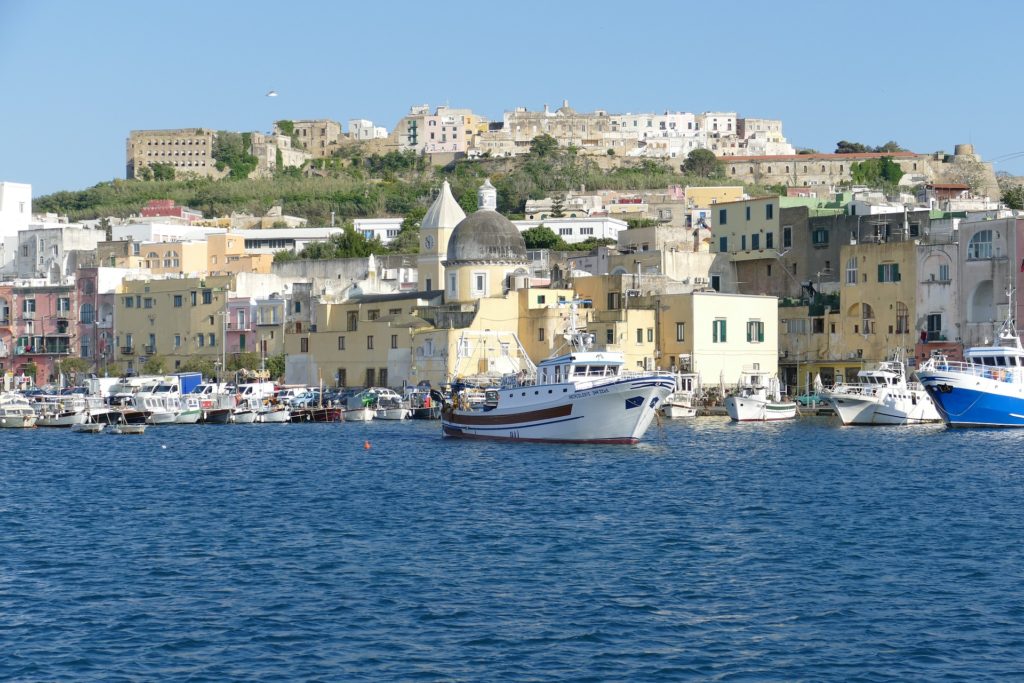 Passeio de Barco de Capri a Ilha de Procida