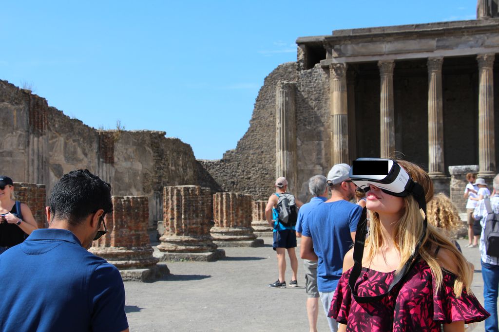 Tour em Pompéia em português com realidade virtual